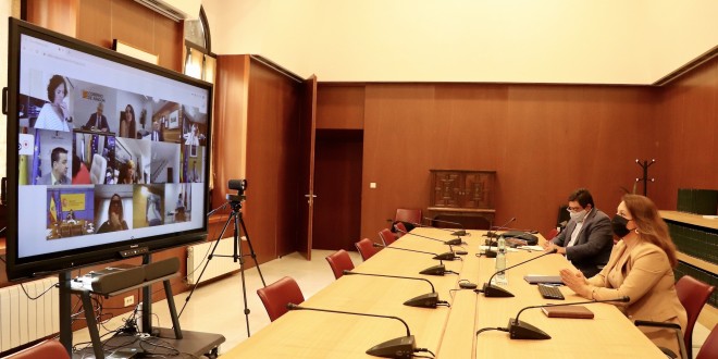 Carmen Crespo en la reunión telemática del Consejo Consultivo de Política Agrícola para Asuntos Comunitarios. Foto. Junta de Andalucía.
