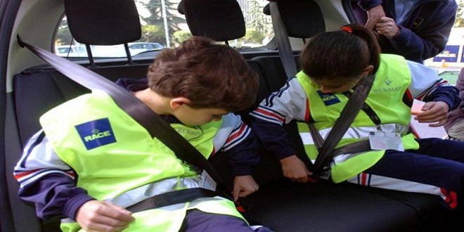 Imagen de archivo de una campaña dirigida a menores para el correcto uso del cinturón de seguridad.
