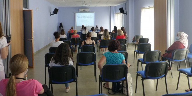 Algunas de las participantes en este taller organizado por el CMIM. Foto: TV Baena.